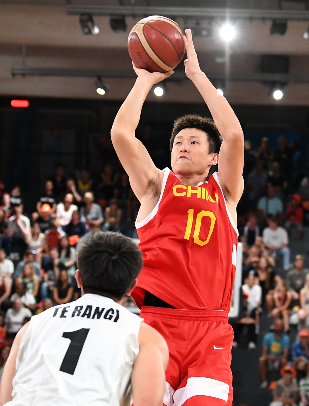 新西兰选手夺冠！国际篮球比赛引关注的简单介绍