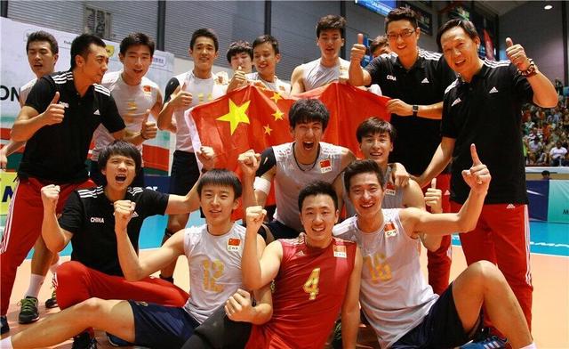 关于热那亚教练变阵换位力挽狂澜，球队战绩提升的信息