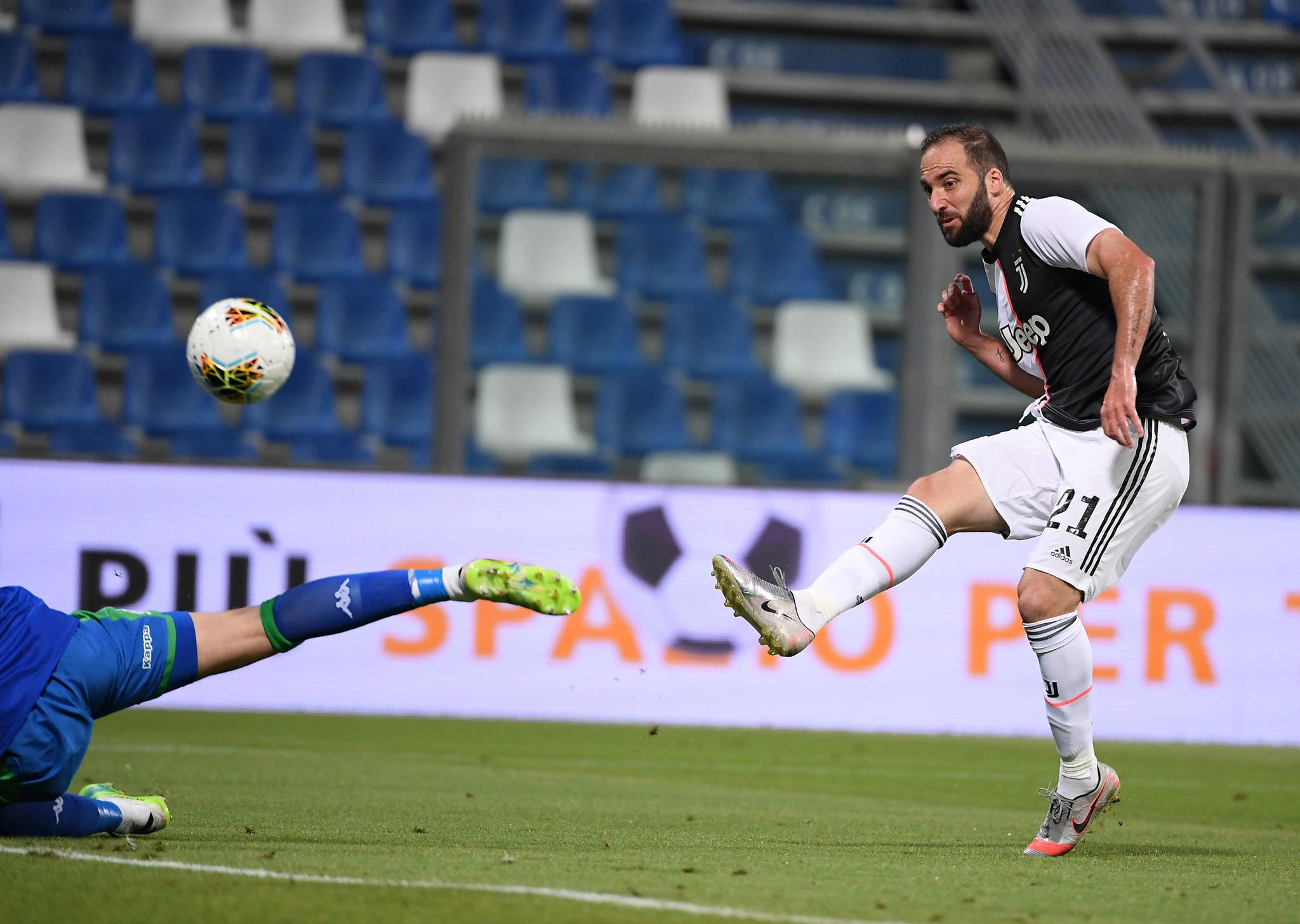 萨索洛客场大胜帕尔马，积分大涨