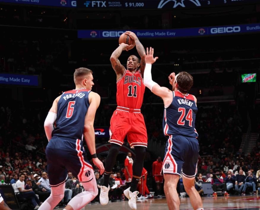 开云体育-德罗赞32+11马刺取得五连胜：继续保持火热状态的简单介绍