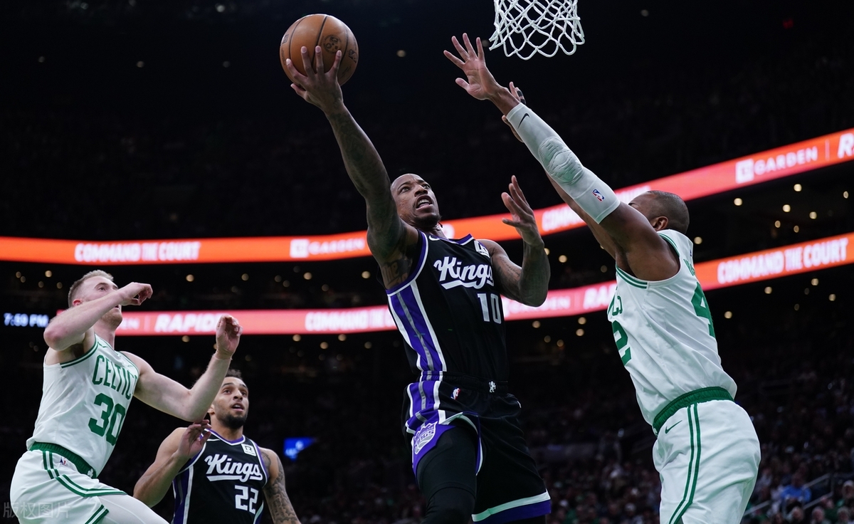 开云体育下载-马刺击败黄蜂，德罗赞砍下35分