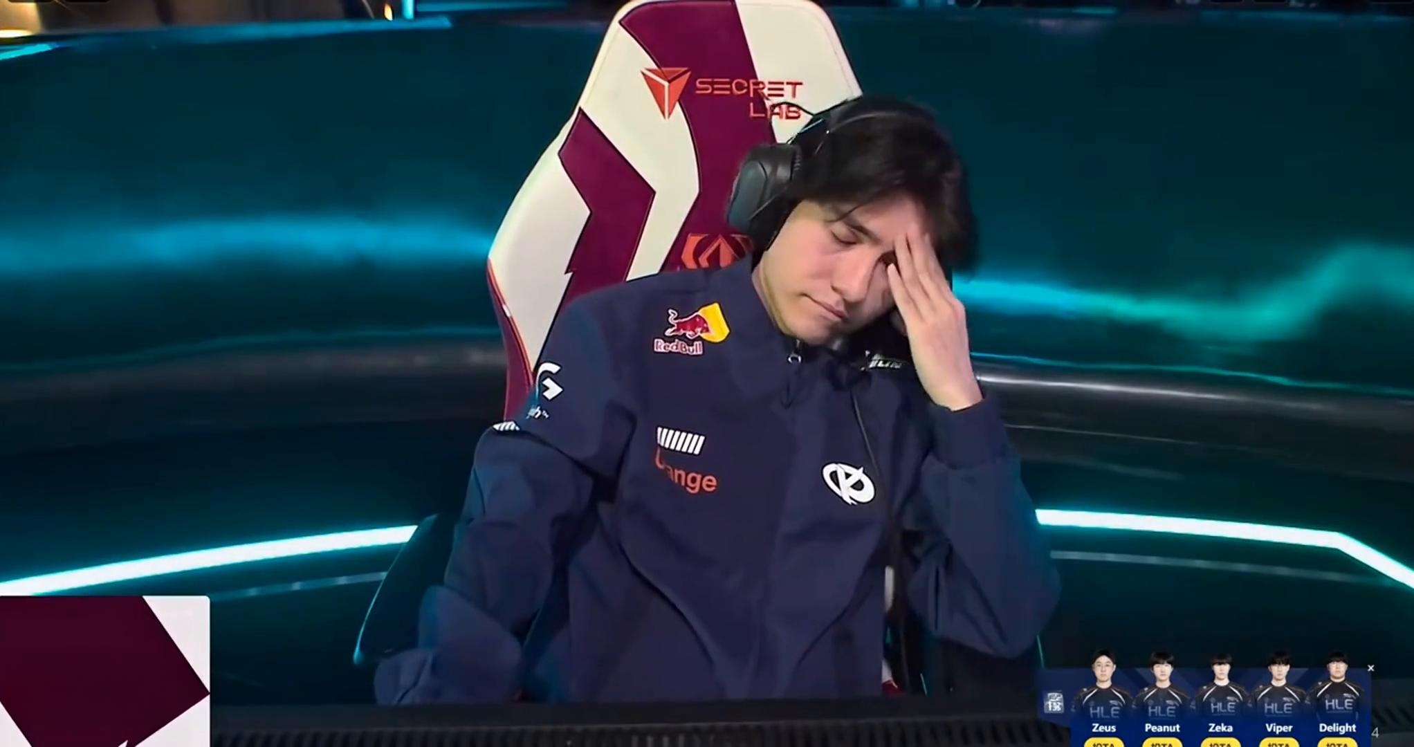 开云体育登录-包含HLE碾压FNC，Ming线上压制力十足焦点之战2025世界赛，强势挺进下一轮的词条