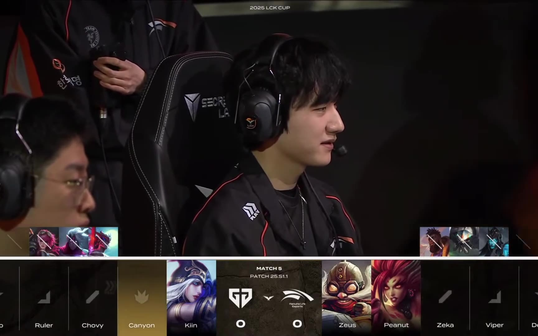 包含HLE碾压FNC，Ming线上压制力十足焦点之战2025世界赛，强势挺进下一轮的词条