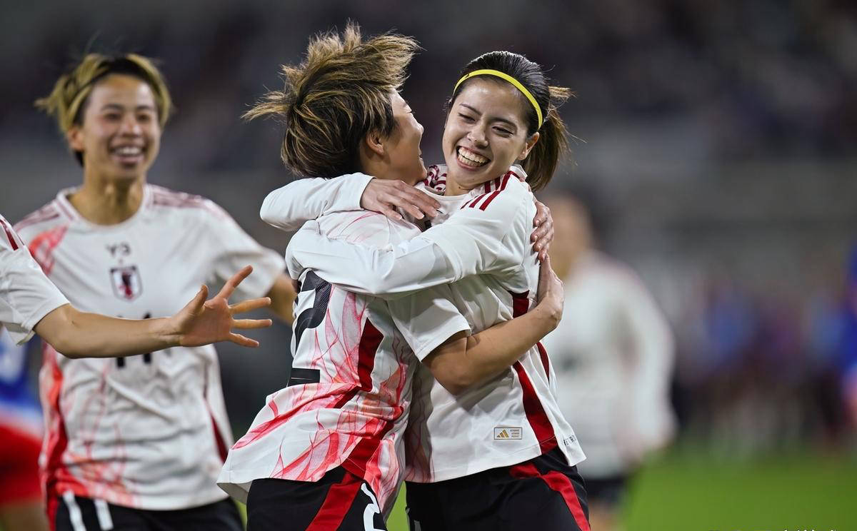 开云体育入口-奥地利女足再战冰岛，彻底折服对手