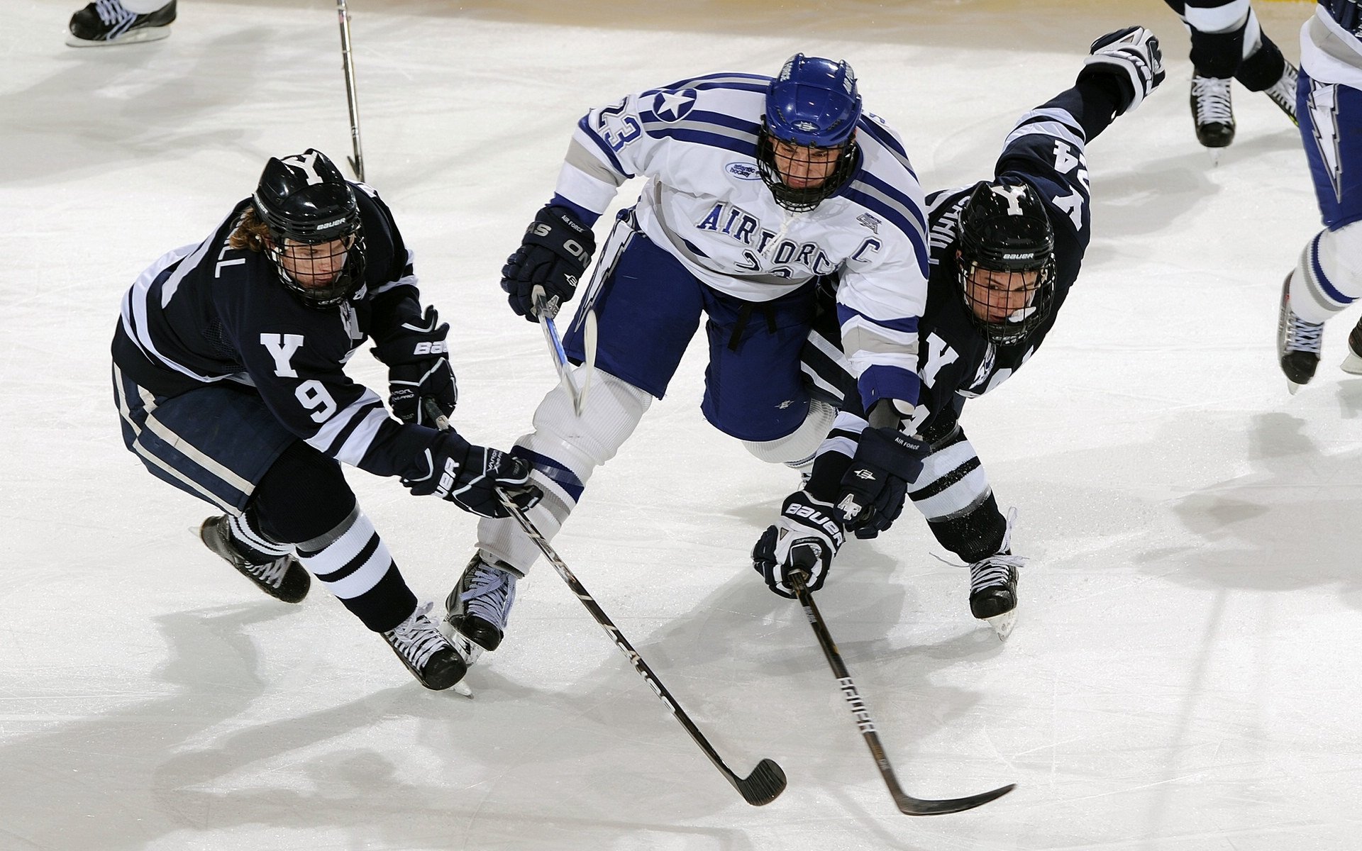 双线突围，从欧冠绿茵到NBA硬木的关键之战