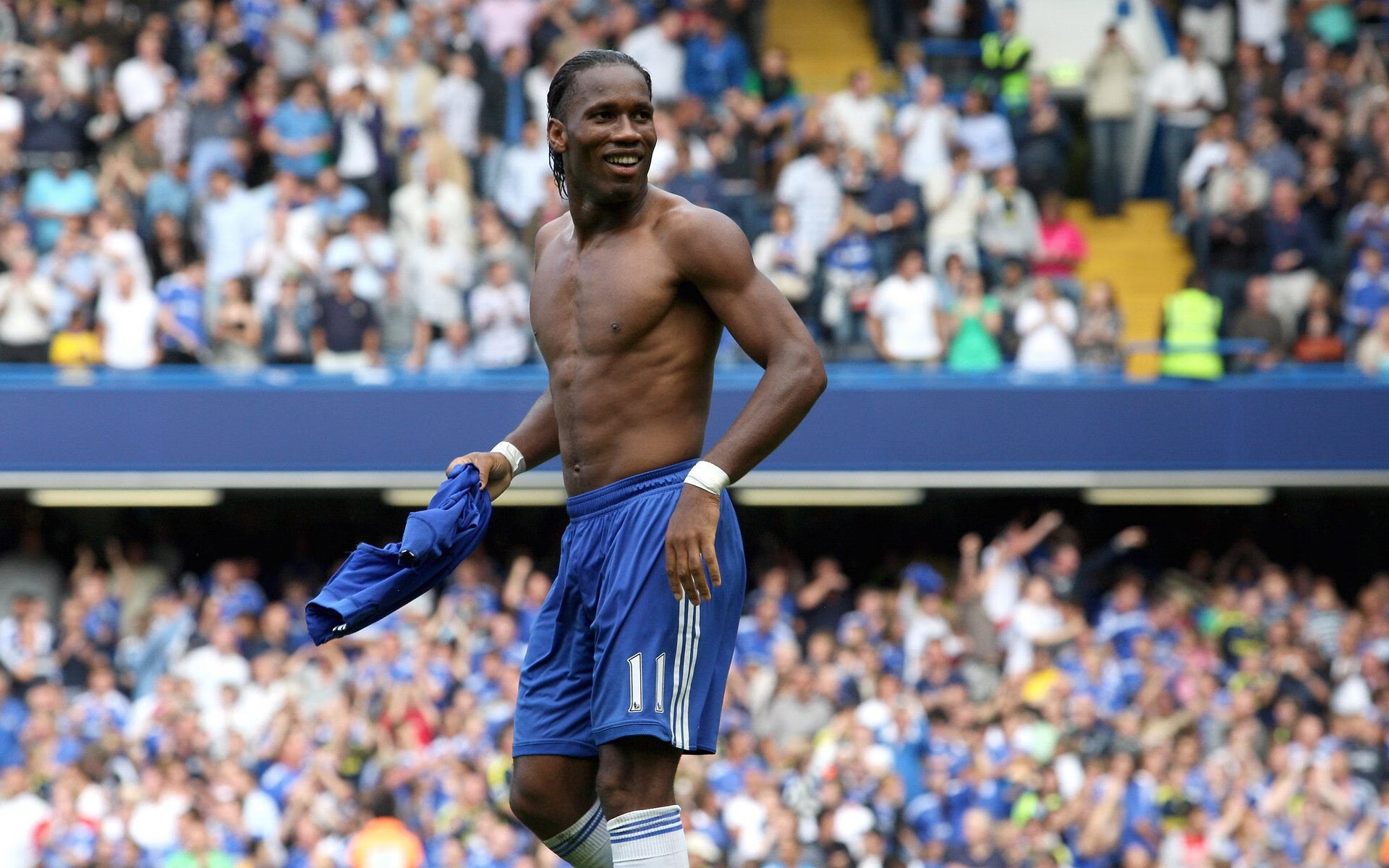 开云官网-铁骑踏碎布鲁克林，无名英雄霍勒迪的封神之夜