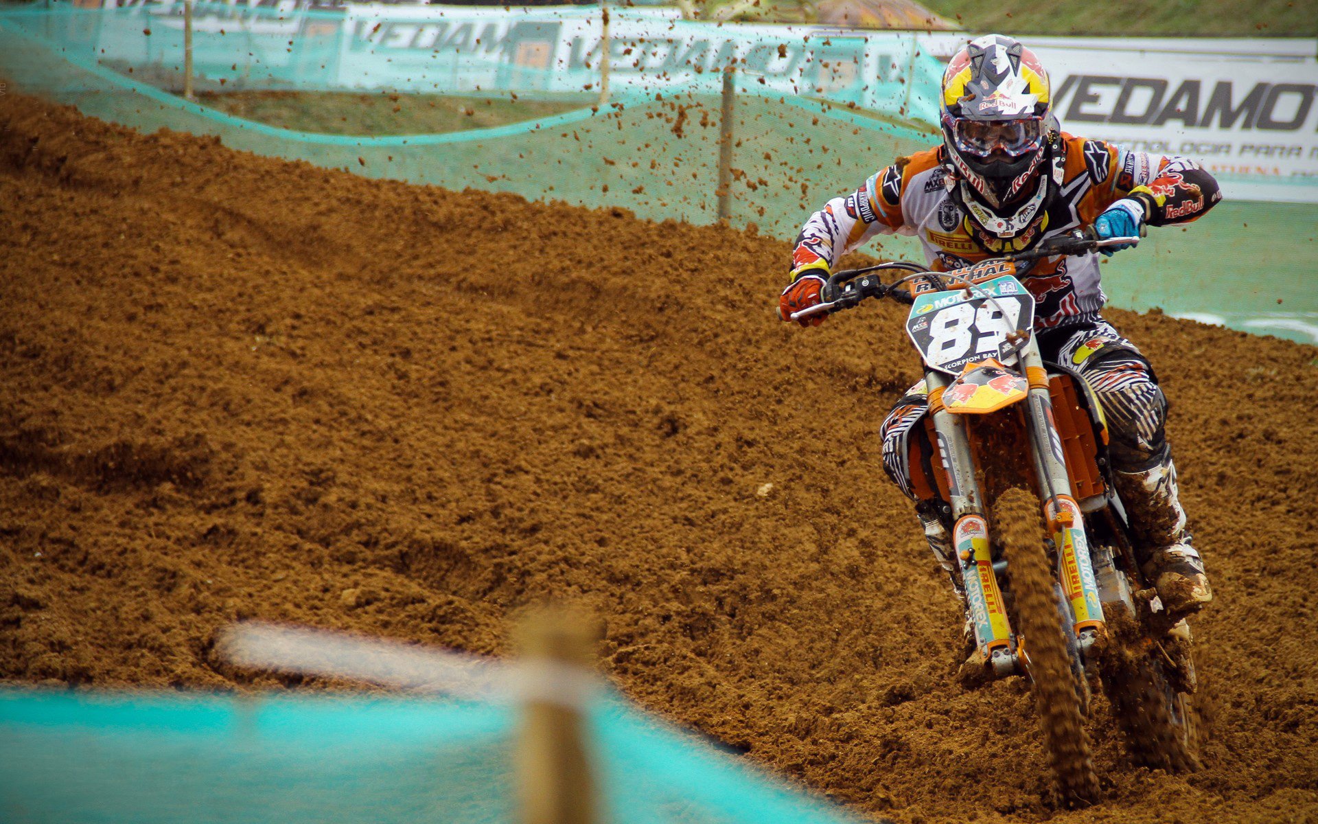 开云体育平台APP-东方龙吟，银剑破晓—诺里斯星火燎原，阿斯顿马丁斩落红牛王朝